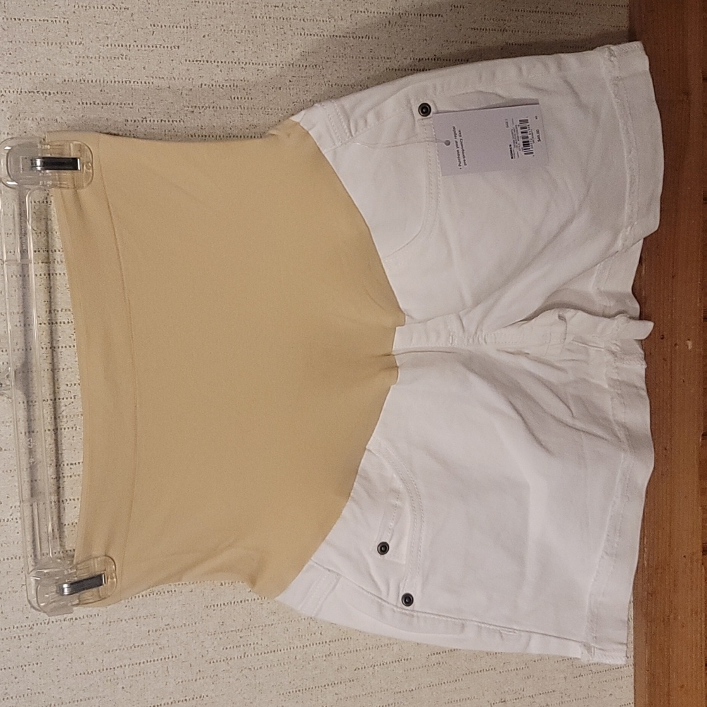 A:GLOW MATERNITY DENIM SHORTS: FULL PANEL: WHITE: NWT: SZ 2